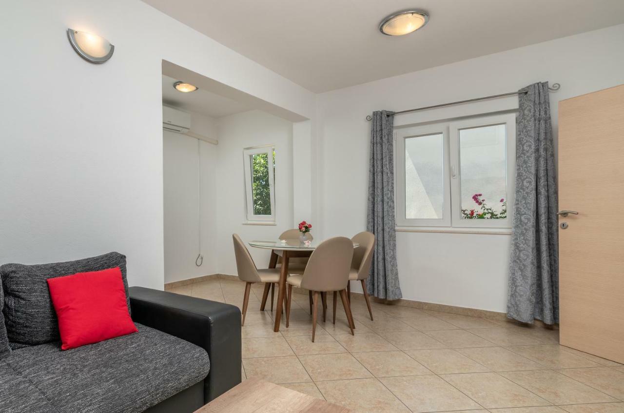 Apartments Ivan トロギール エクステリア 写真